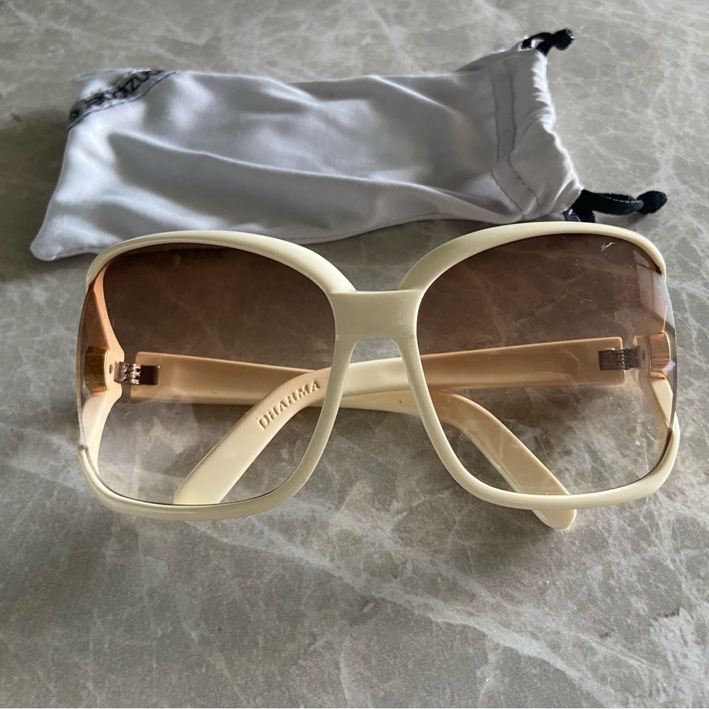 Von Zipper sunnies